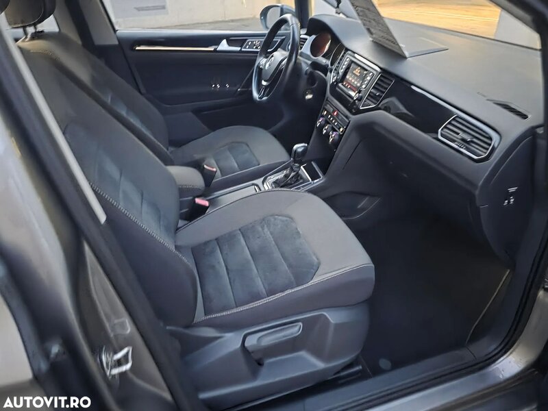 Volkswagen GOLF SPORTSVAN